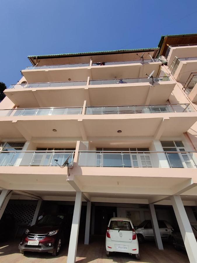 Apartment Edge With Balcony