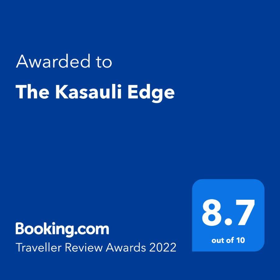 Edge With Balcony Apartment Kasauli