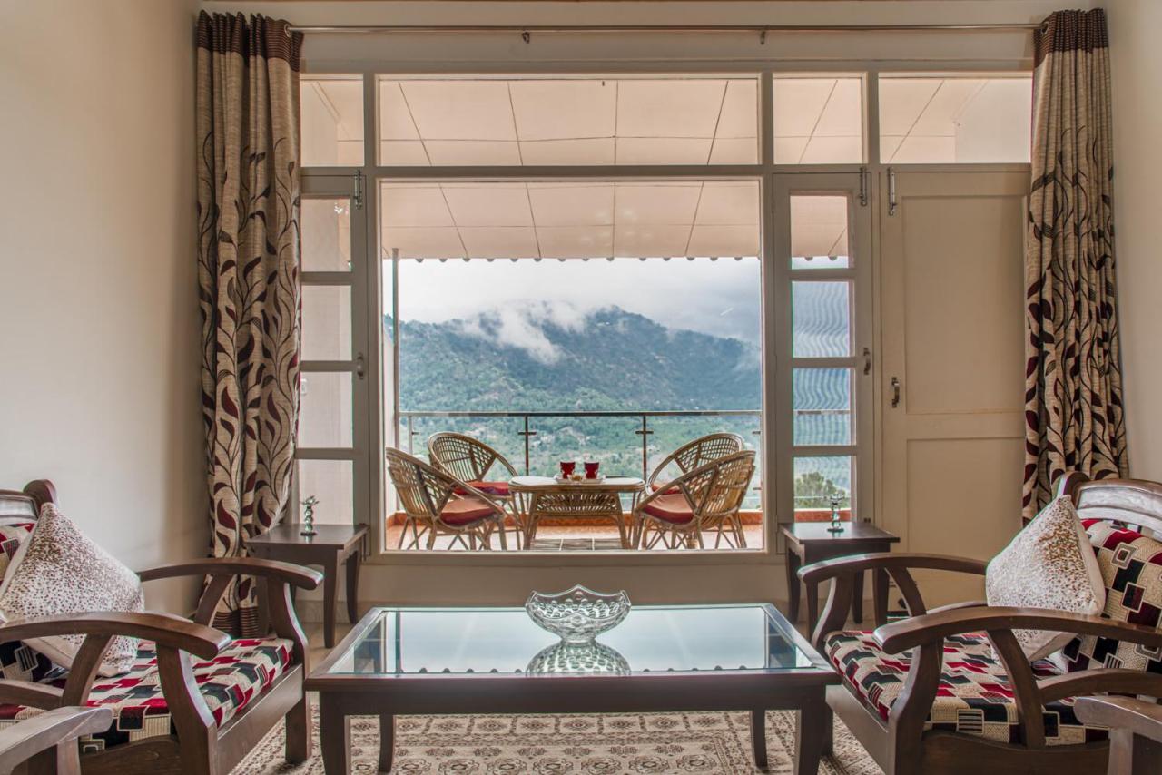 Apartment Edge With Balcony Kasauli